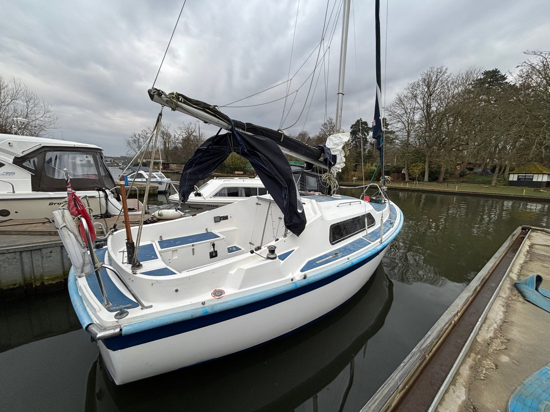 Barnes 26 Sailing Yacht